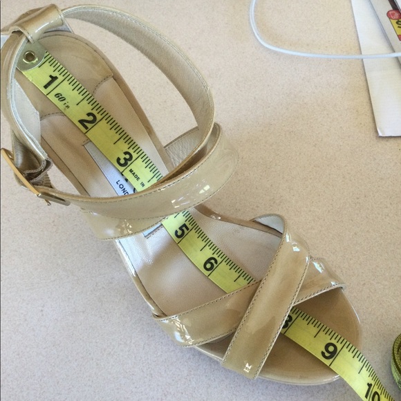 JIMMY CHOO Nude Patent Wedges - Picture 8 of 11